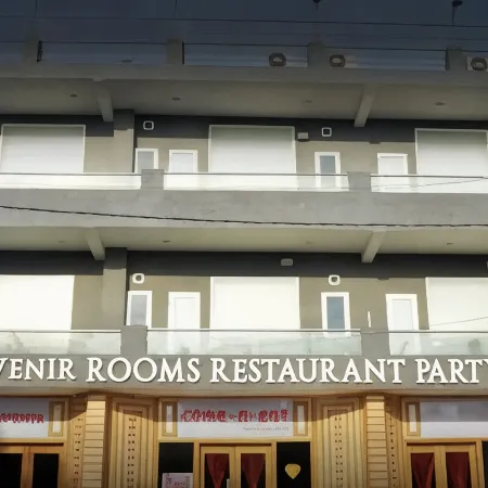 Hotel Lavenir