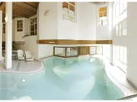 โรงแรมโรมันทิเชส เมนซ์เฮาเซิน - ที่มีสระว่ายน้ำ