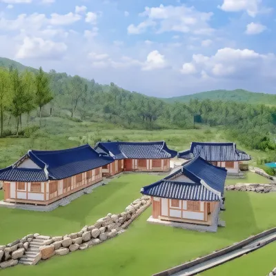 Gyeongju Hanokhotel Chunchugwan Отели рядом с достопримечательностью «Станция Singyeongju»