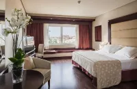 Hotel Andalucía Center