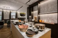 Hotel Acacia - breakfast