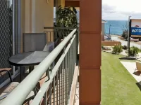 Ocean View Motel Hotels in North Beach