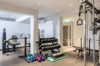 Park Beach Hotel - gimnasio