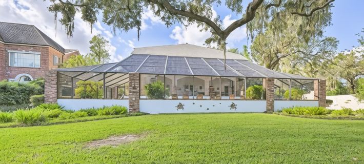 Lanai and Pool Elegant Villa in Winter Haven! Hotels in Winter Haven