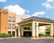 Comfort Inn Horn Lake - Southhaven - Parkplatz