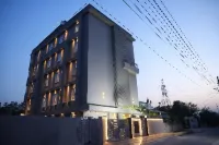 Hotel Sai - parking