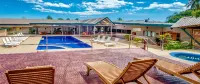 Tanoa Skylodge Hotel - Swimmingpools