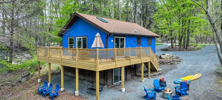 Tranquil Lake Retreat•Dog-Friendly•Lakes•Pools•Beaches•Spacious Family Escape Hotels in Wayne County