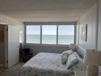 Oceanfront Getaway!! Relaxing Condo on the No-Drive Beach15% Discount Thru June Hotels in Ponce Inlet