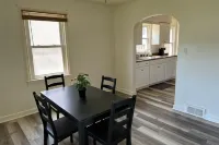 Sleeps 8, YSU, Fairgrounds, Wi-Fi, EV1, Remote - Wifi