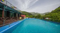 Geochang Namdeok Heritage Ice 2 Pension - Pools