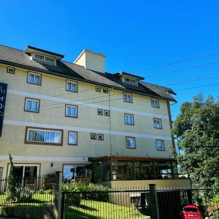 Hotel Golden Hills
