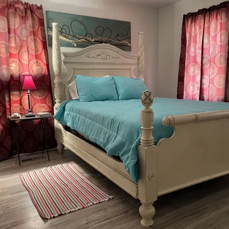 Cute 2BR Full Vacation Home near Spring River and Waterfall