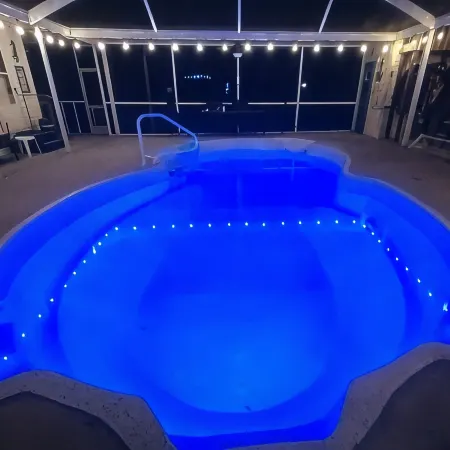 Mermaid Manor Heated Pool!! Waterfront, Boat Dock, Kayaks, Weeki Wachee Manatees