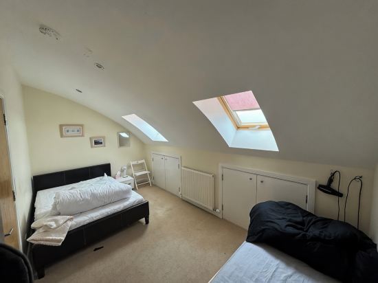 Convenient Edinburgh City Centre 2 Rooms + Parking