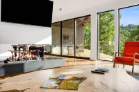 Modern Luxury Chalet • Mountain Views • Hot Tub • Fire Pit • Pets - Bergblick