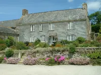 Degembris Farmhouse - parking