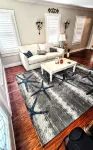 2-bedroom house, fits 6, bike trails, pet friendly, lakes, downtown night life! - Homestays