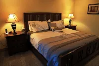 Zion Views-Escape at Zion + Resort Access - Wifi