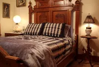 The Ross House 1930's Craftsman Style House - Homestays