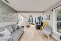 Downtown Carrollton Home - 무료 와이파이