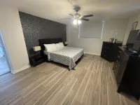 Breathtaking 2/2 Ocean View Fully Remodeled Condo! - 4-نجوم
