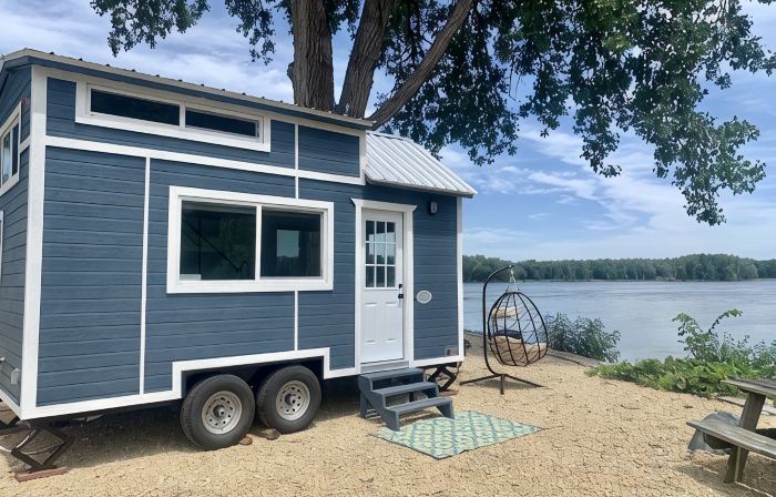 The Eagle's View - Tiny Home 4