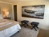 Luxury Lake Lanier Estate + Double Dock - 4-Star