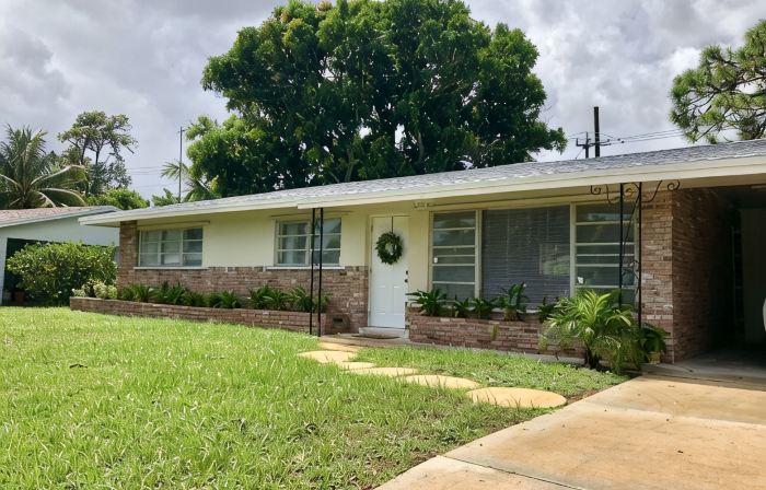 Impeccable 4 BR 2 Bath home near Delray Beach and famed Atlantic Ave