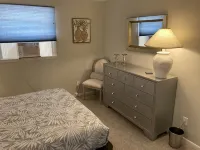 Pine Grove Cottage - Visit Monticello, Charlottesville & Many Local Wineries - Homestays