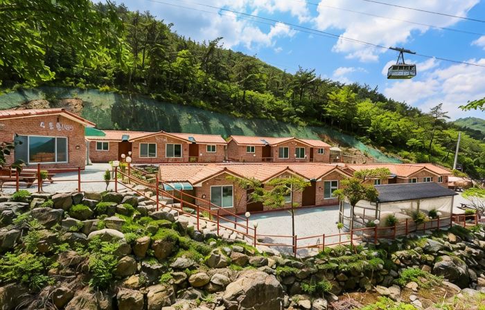 Haenam Duryunsan Tourist Pension