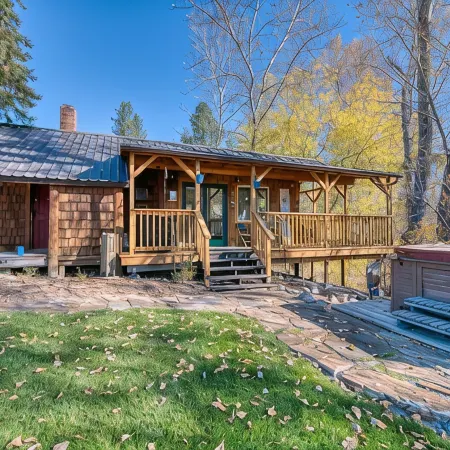 Tranquil Cabin on Sleeping Child Creek