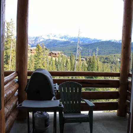Ski in-Ski out direct to lift, New hot tub, wi-fi, Big Sky, Mountain views
