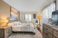 Pet Friendly, Pocono Chalet, Lake Community - Chalets