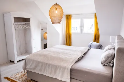 Ferienwohnung Lindau mit Seeblick und Alpenblick, Ruhig Gelegen mit Terrasse - 3-Sterne