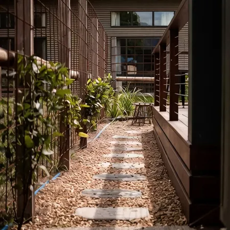 Jimmara House- Modern central holiday home.