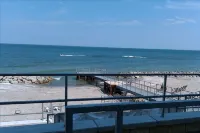 Lakeview Penthouse 406 3Br/2.5Bath. Rent 4 Get 5th Free Ask!- 2 King Bed Suites - 4-Star
