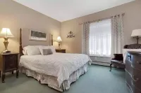 Greenwood Manor Inn - Homestays