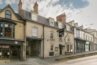 The White Swan Inn - Parking