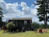On the Eagle River Chain, Pier Slip, Kayaks, Wi-fi, AC, On Snowmobile Trail - Alppimaja
