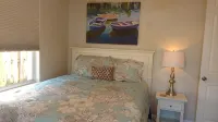 Naples Best Value Luxury 4 Bedroom Heated Pool Spa Bikes Spacious Backyard - 2-Star
