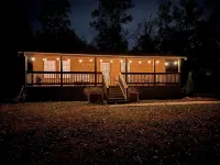 The Overlook Cabin: Breath-taking Views & King Bed - 3-Star