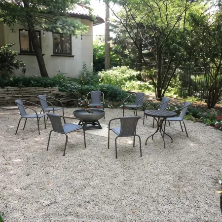 Sunny Coach House in Historic Oak Park