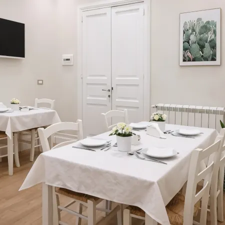 Opera Relais