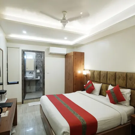 Hotel Shivoy Grand
