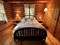 Lakewood Lodge - Marquette Log Cabin w/ Lake Views - 4-Star