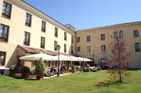 Hotel Cándido - Bãi đậu xe