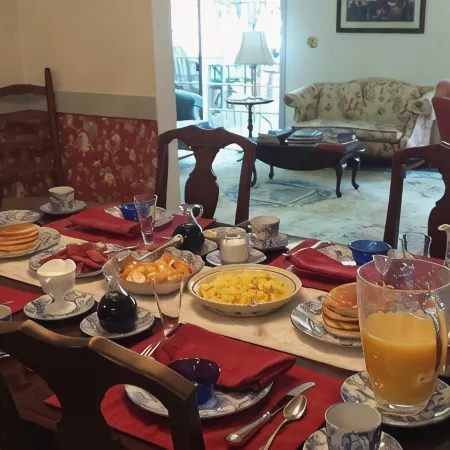 Aldrich House Bed & Breakfast