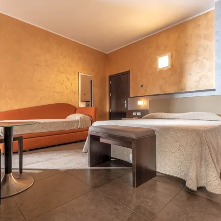 Hotel Dei Nani Hoteles en Iesi