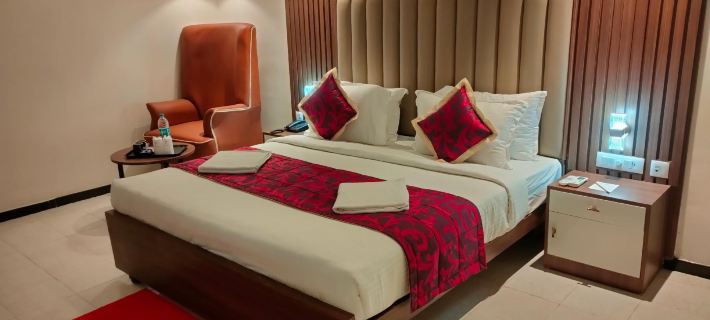 Kailash Residency Hotels in Salerno